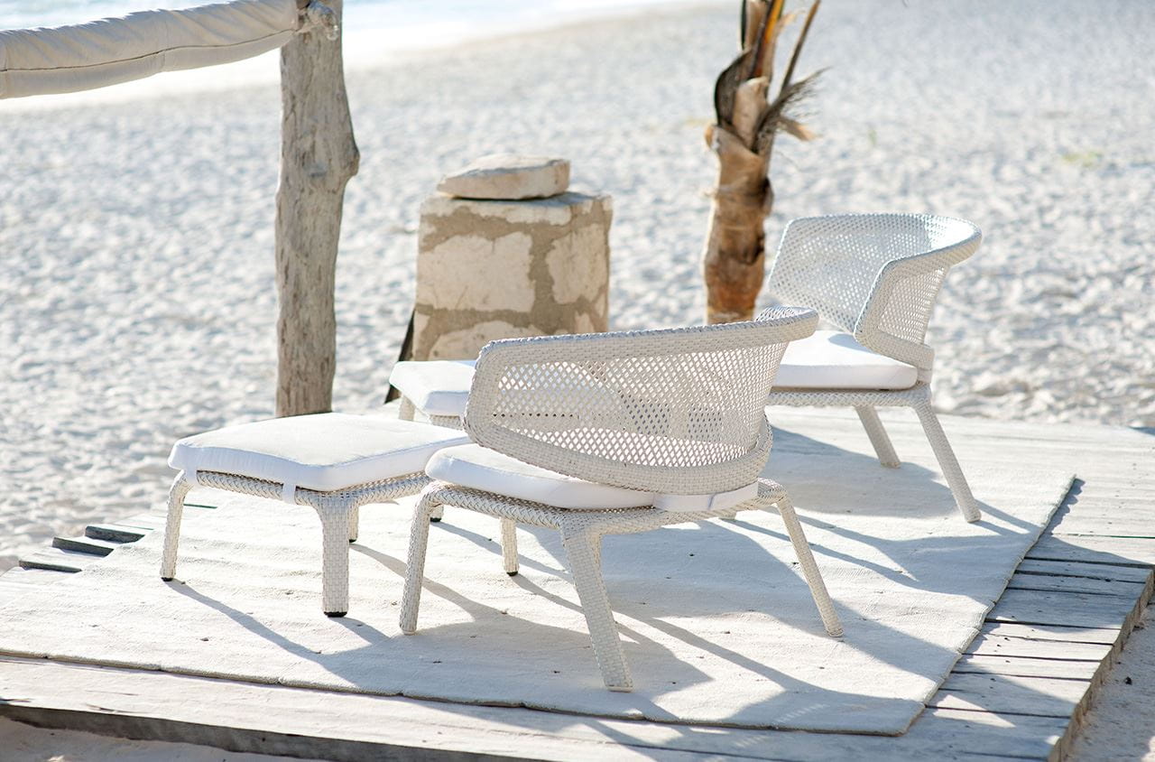 Dedon seashell lounge online chair